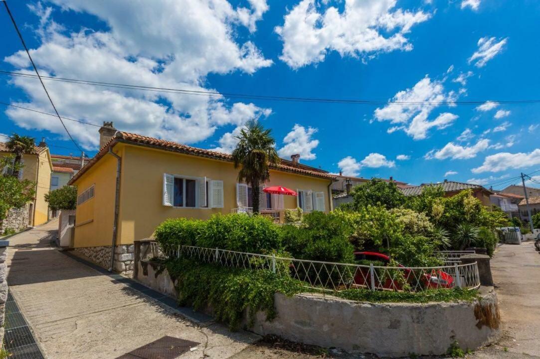Apartment Dvorska تْسْغيكفانِتْسا المظهر الخارجي الصورة