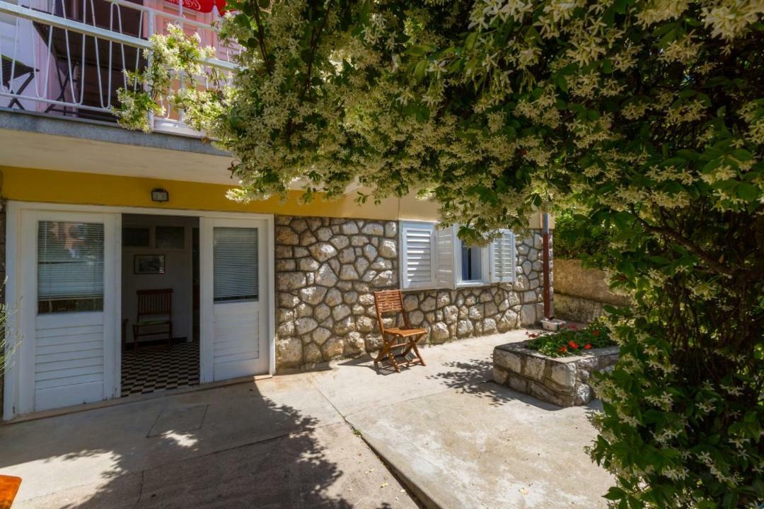 Apartment Dvorska تْسْغيكفانِتْسا المظهر الخارجي الصورة